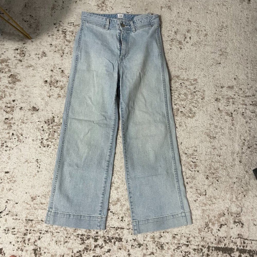 Gap High Rise Stride Ankle Wide Jeans - Light Wash/Size 2 or 26